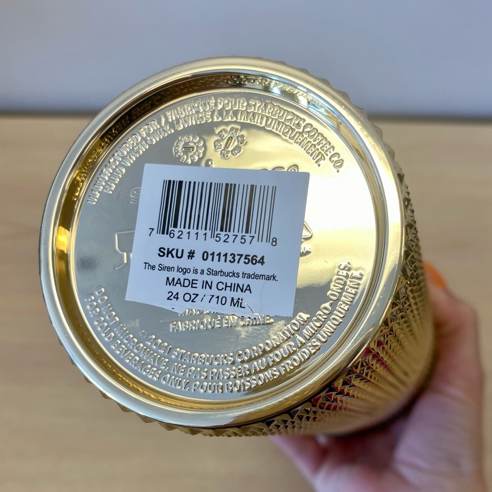 ✨Starbucks 2022 holiday collection✨ Bling Cold Cup metallic gold 24oz✨ - Picture 6 of 7
